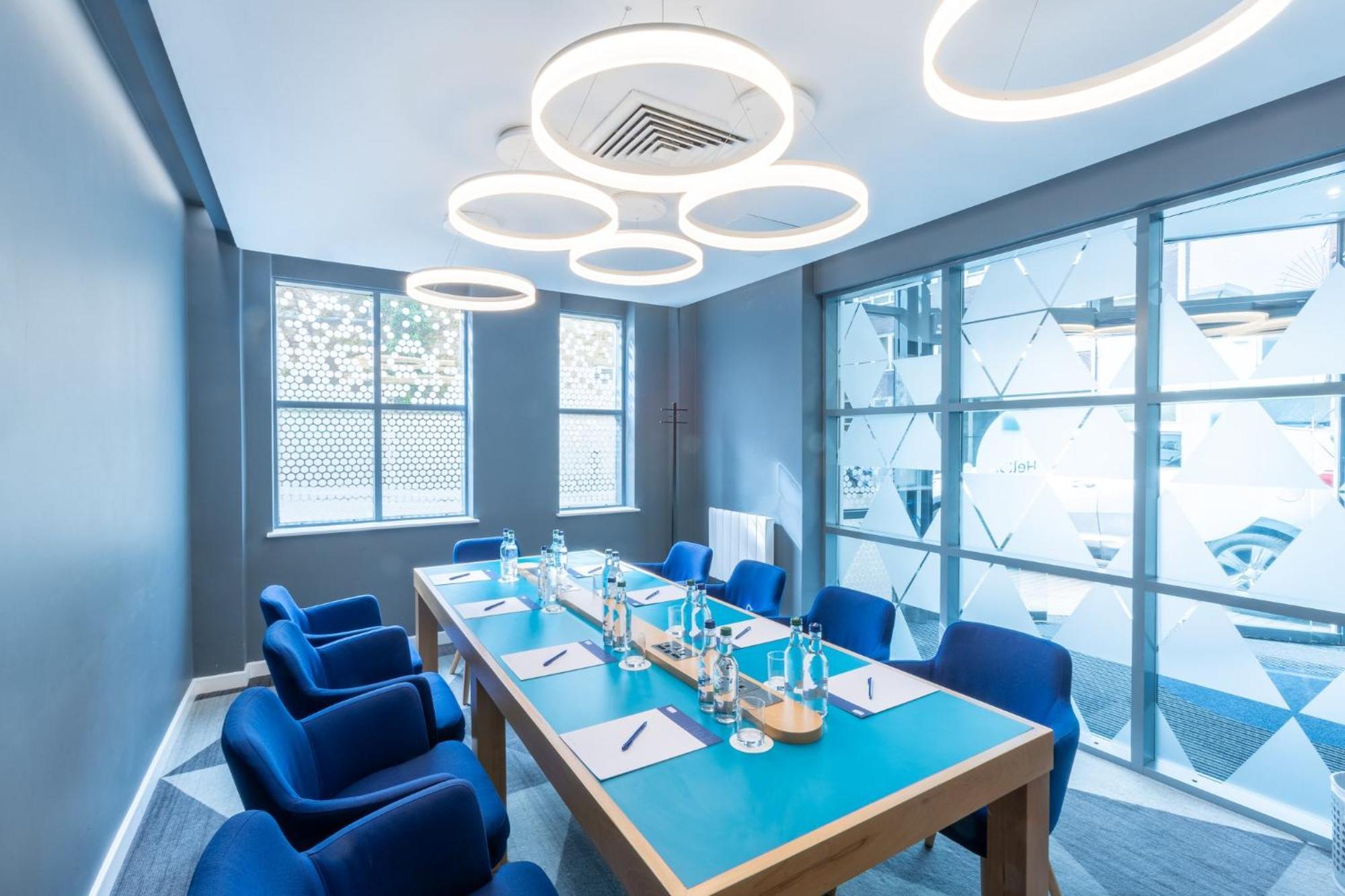 Holiday Inn Express London Croydon By Ihg Exterior photo