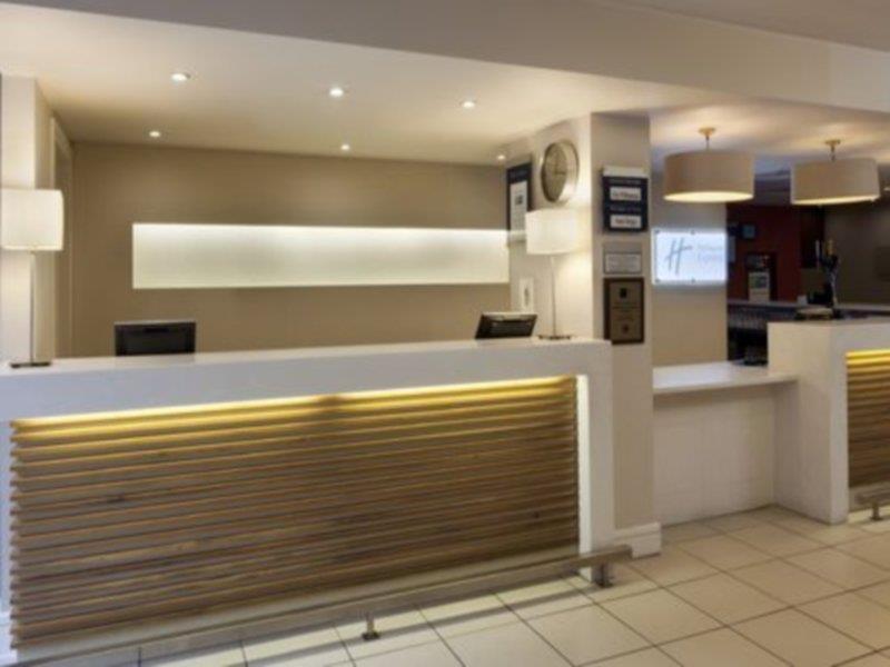 Holiday Inn Express London Croydon By Ihg Interior photo
